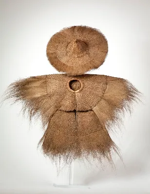 Traditional straw jacket, gallery image 2